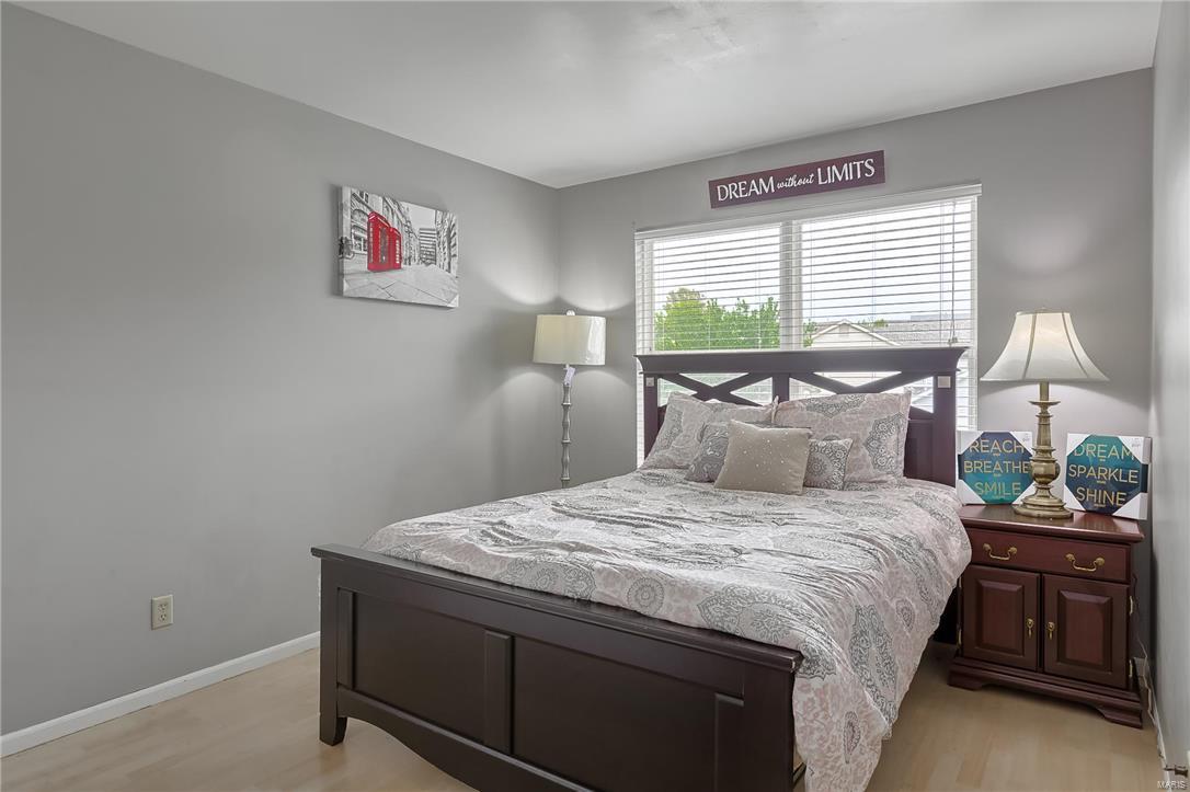 Hollow Creek - Residential