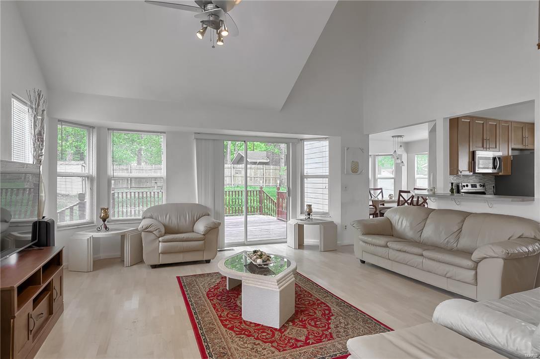 Hollow Creek - Residential