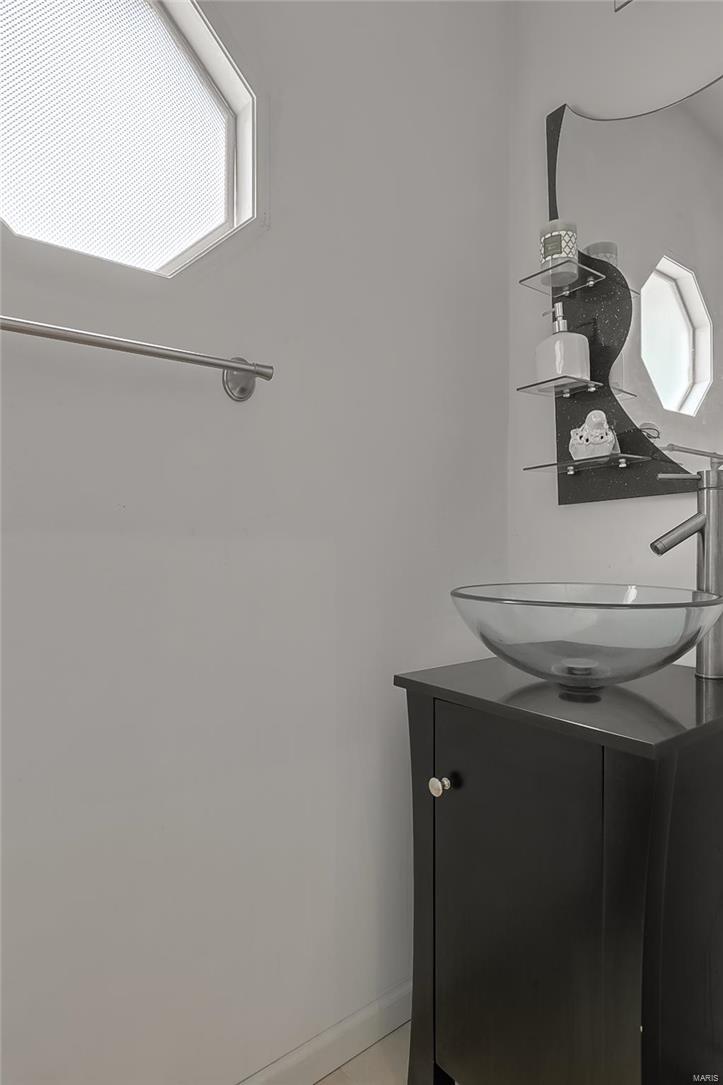 Hollow Creek - Residential