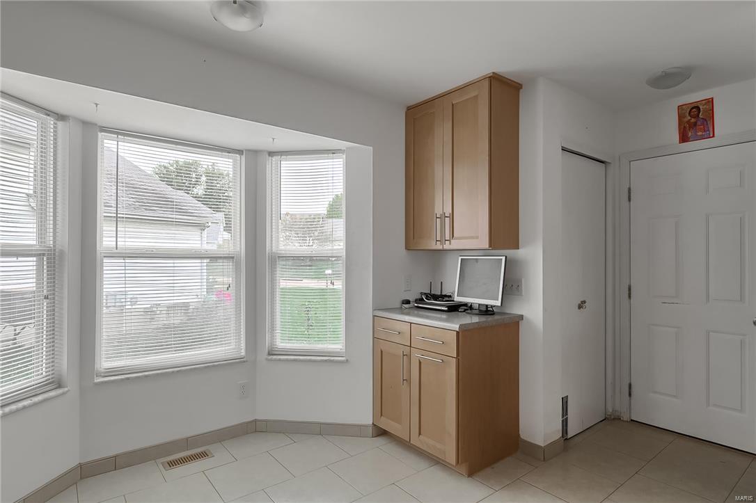 Hollow Creek - Residential