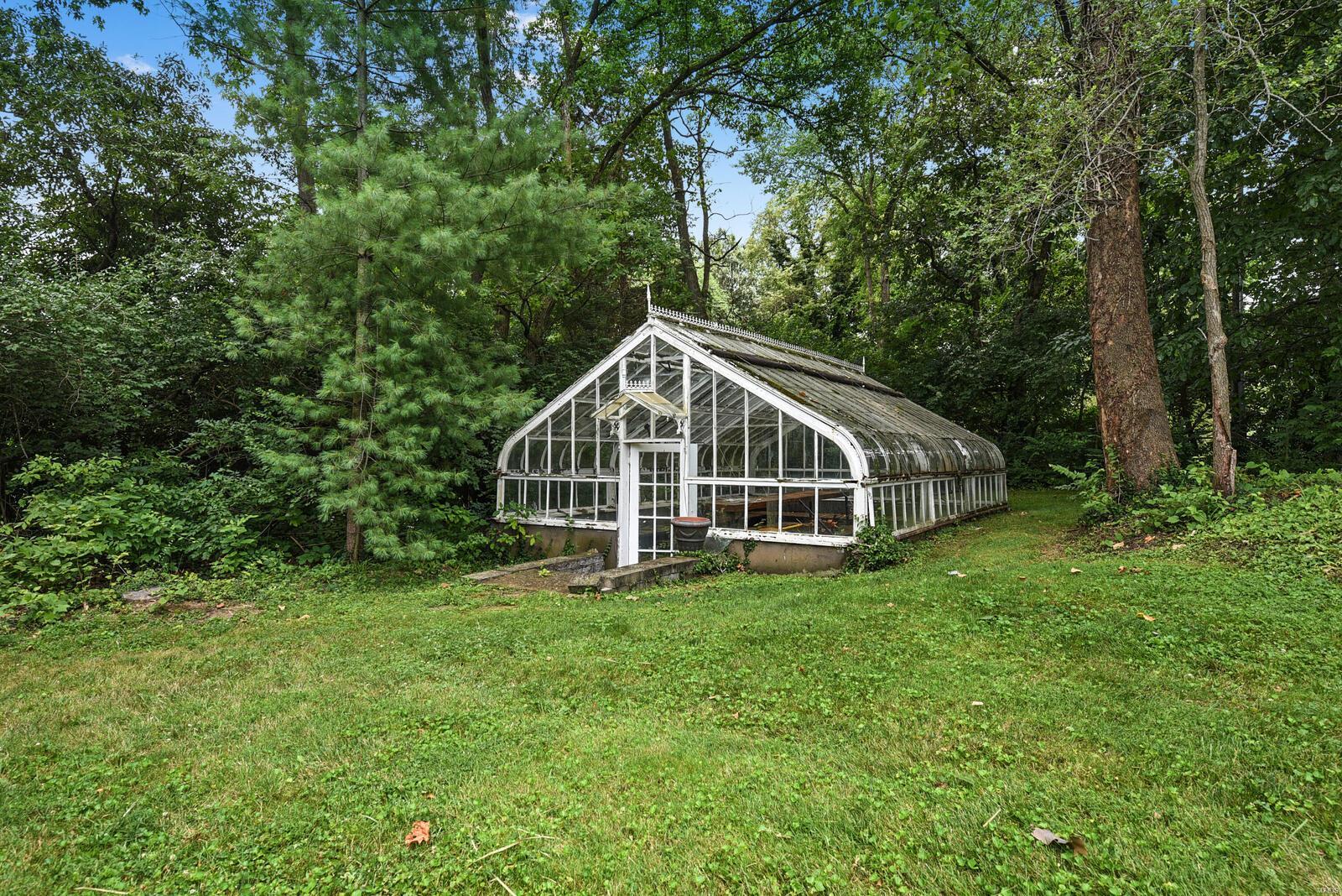 West Ladue - Residential