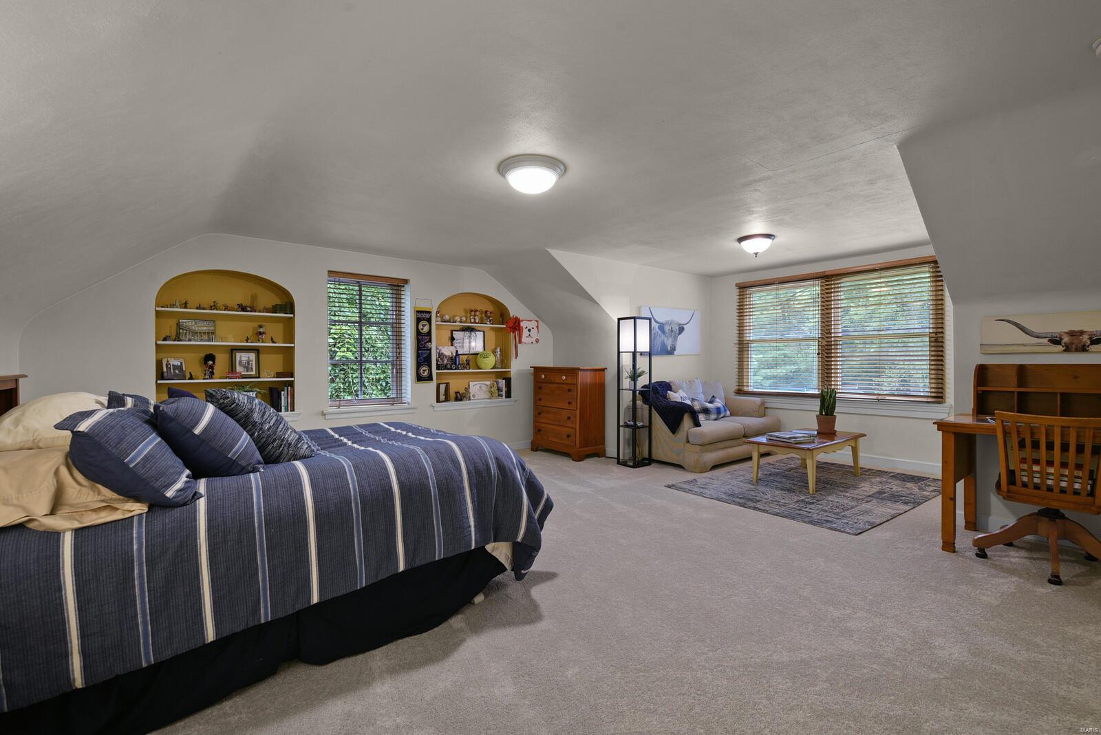 West Ladue - Residential