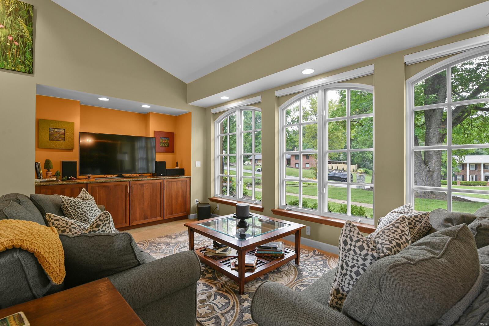 West Ladue - Residential