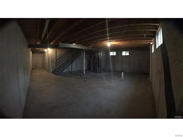 Countryshire #4 - Residential Lease