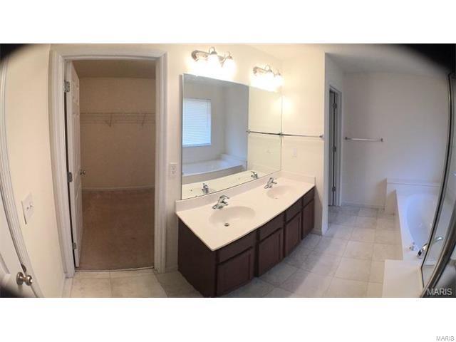 Countryshire #4 - Residential Lease