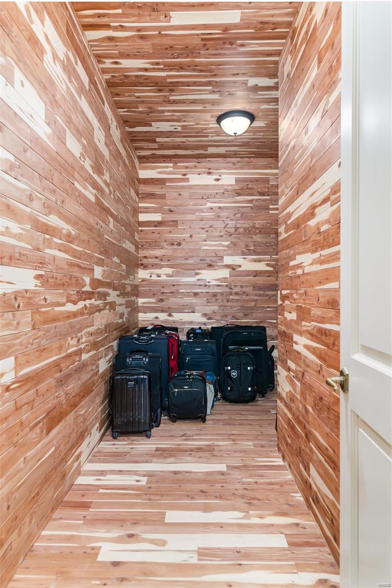 Governor Place - Residential