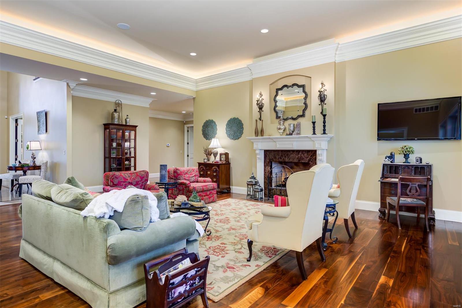 Governor Place - Residential