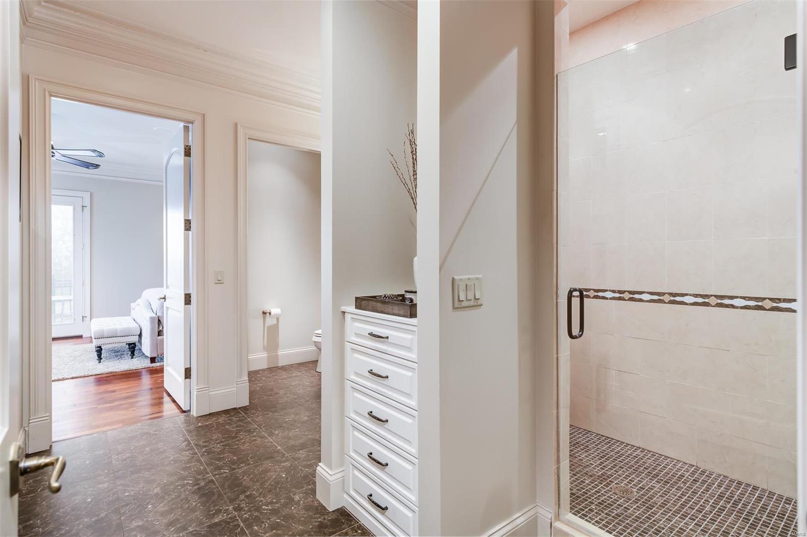 Governor Place - Residential