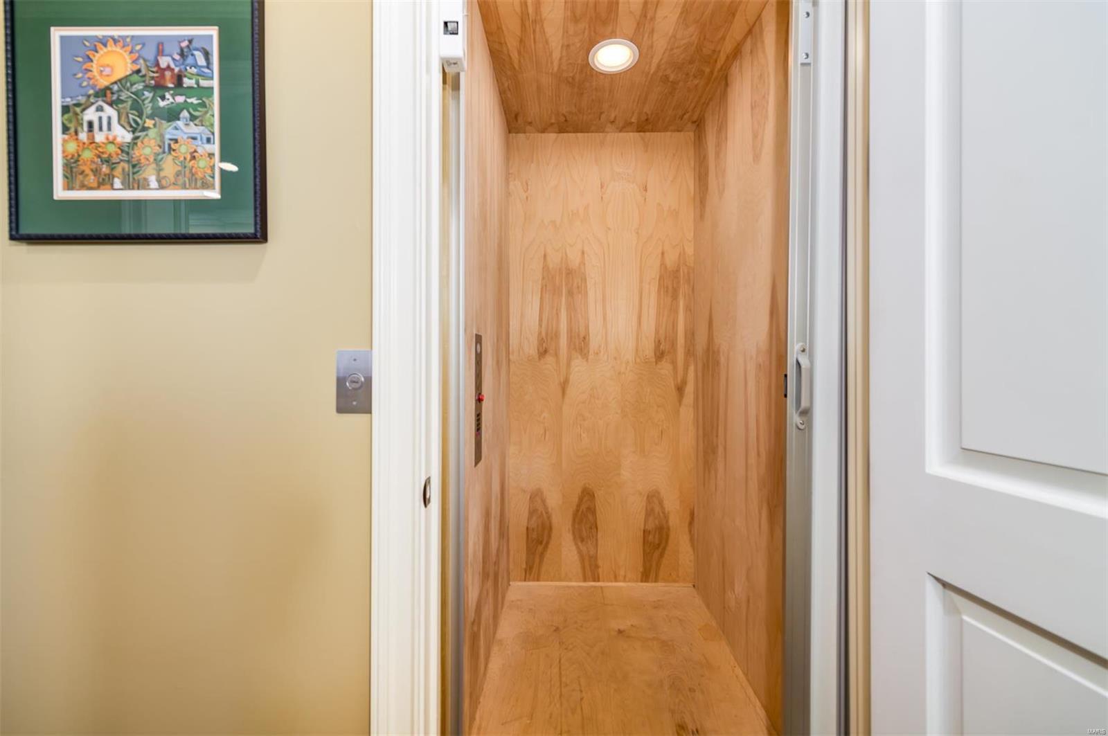 Governor Place - Residential