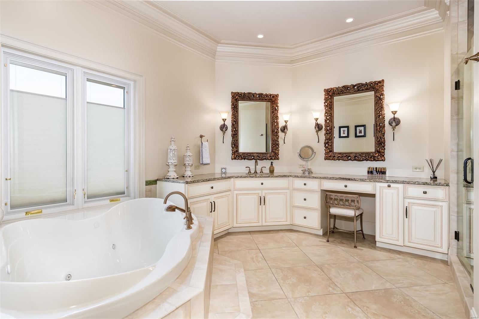 Governor Place - Residential