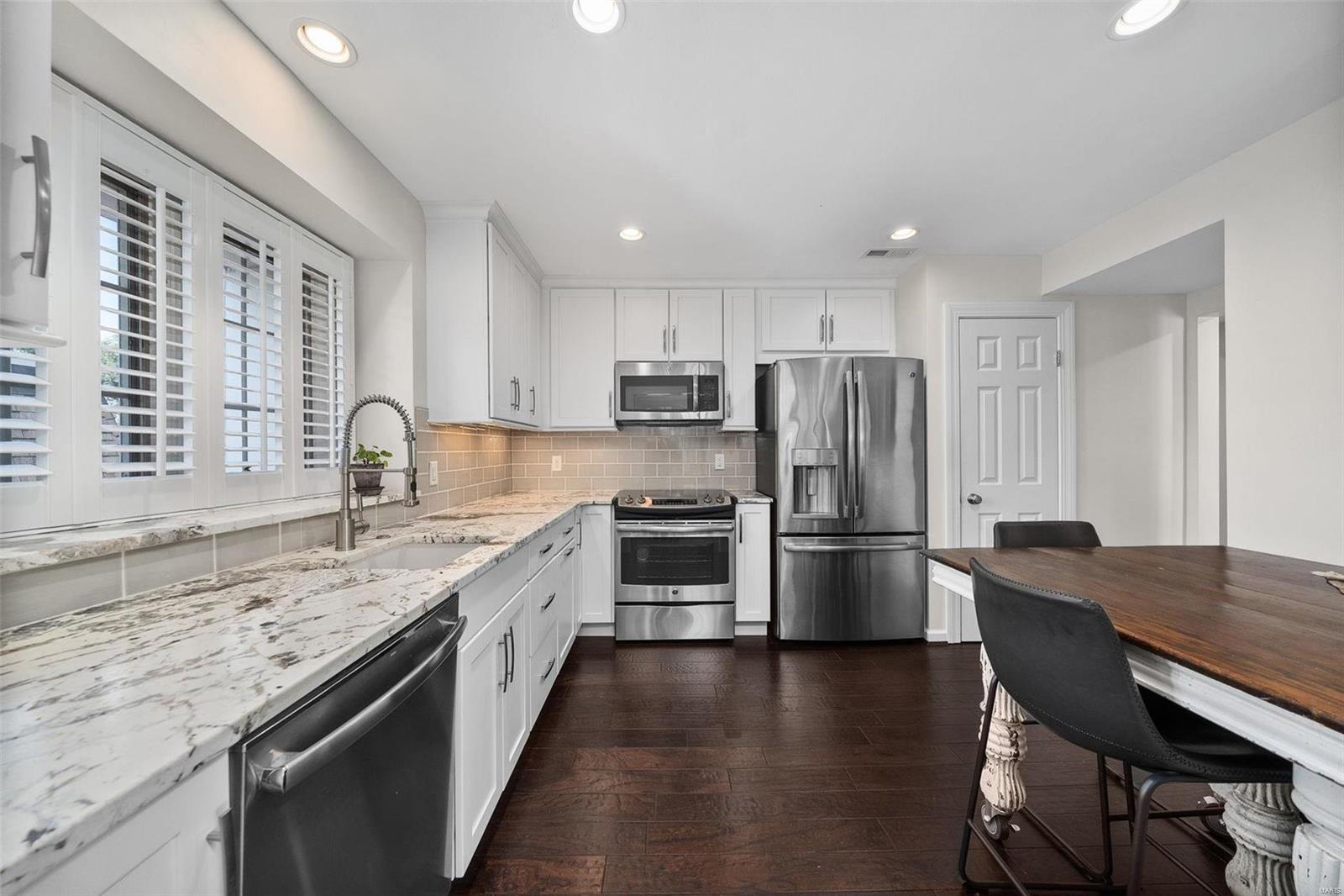 Homewood Condo - Residential