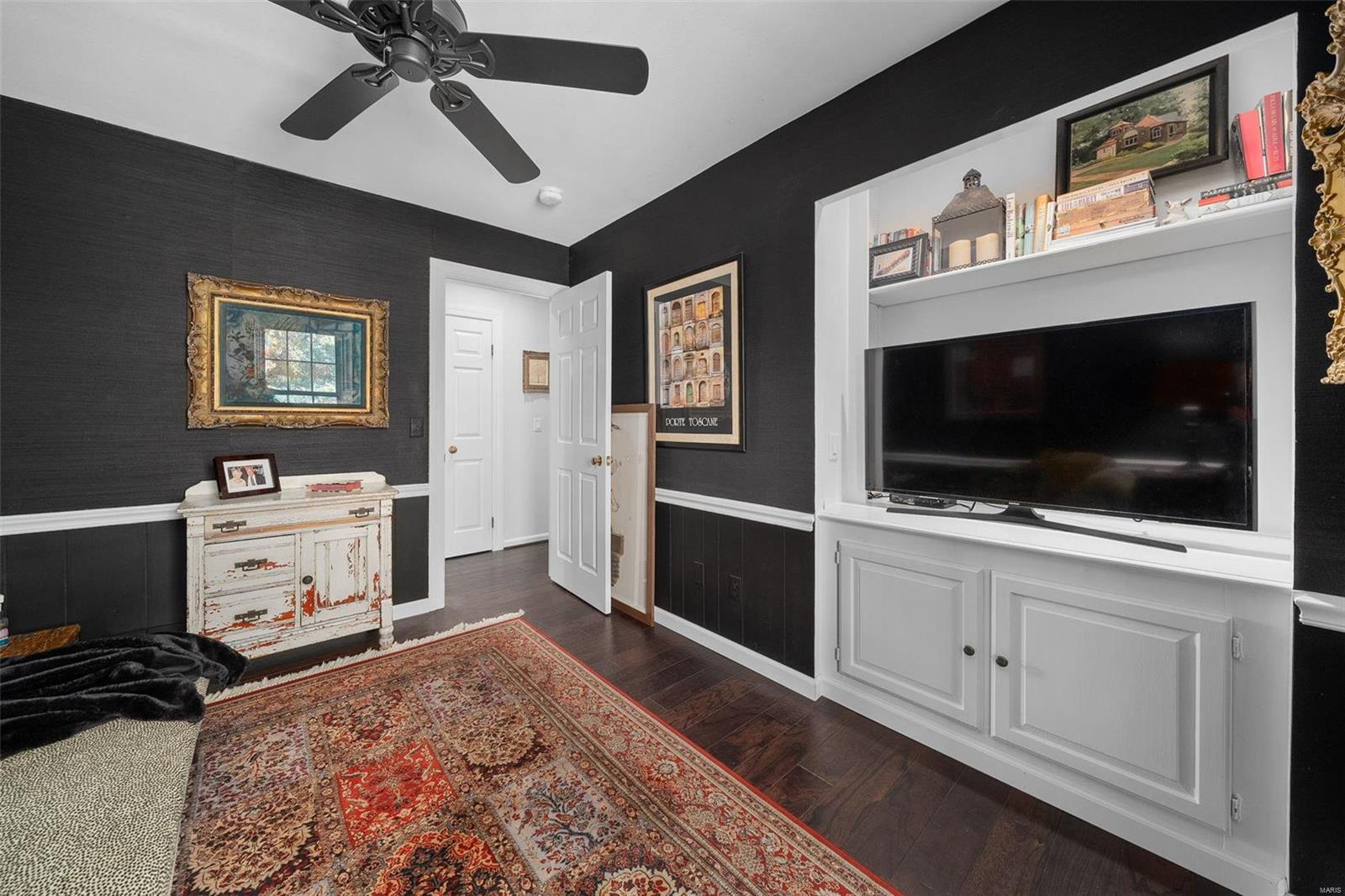 Homewood Condo - Residential