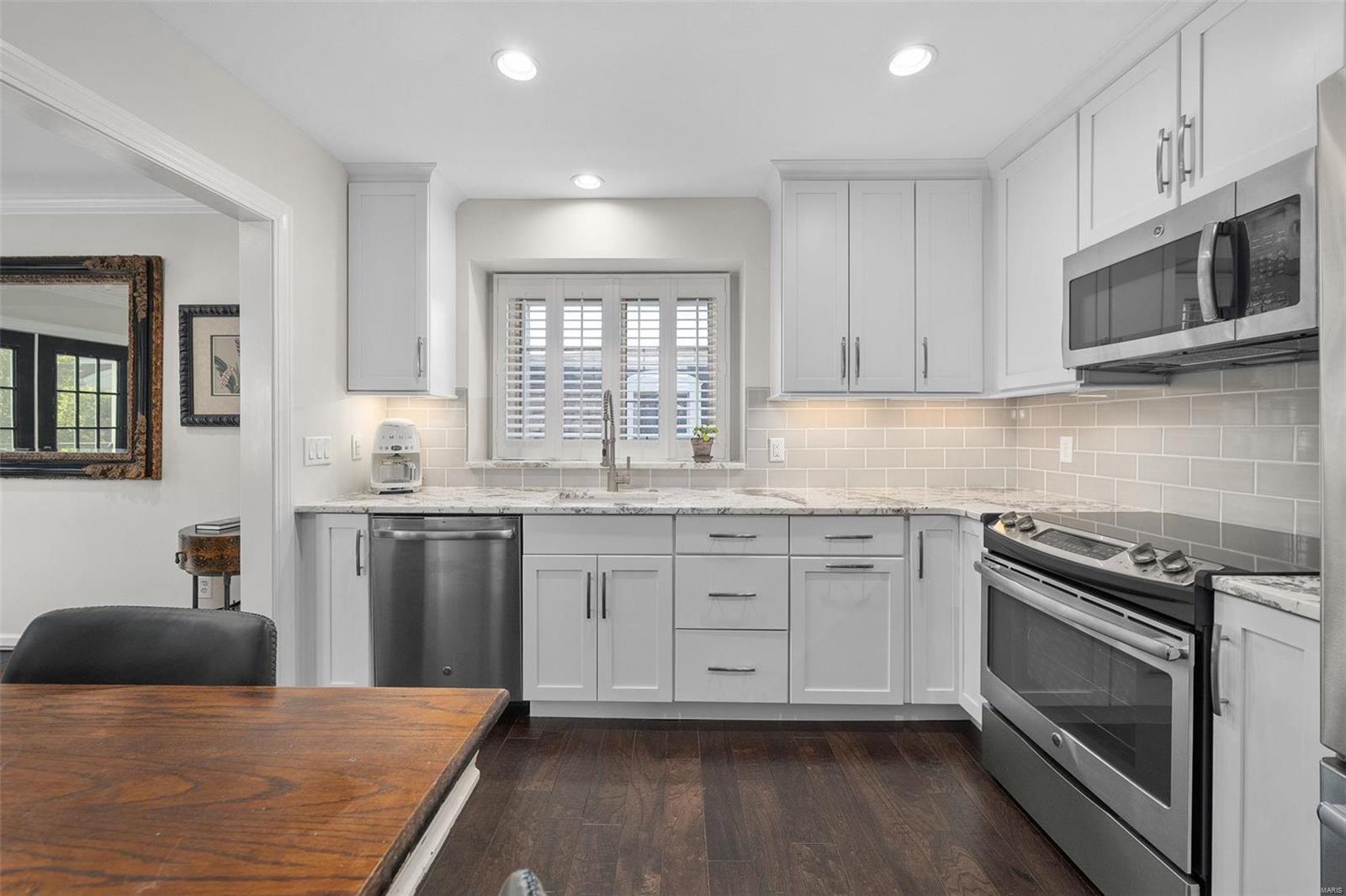 Homewood Condo - Residential