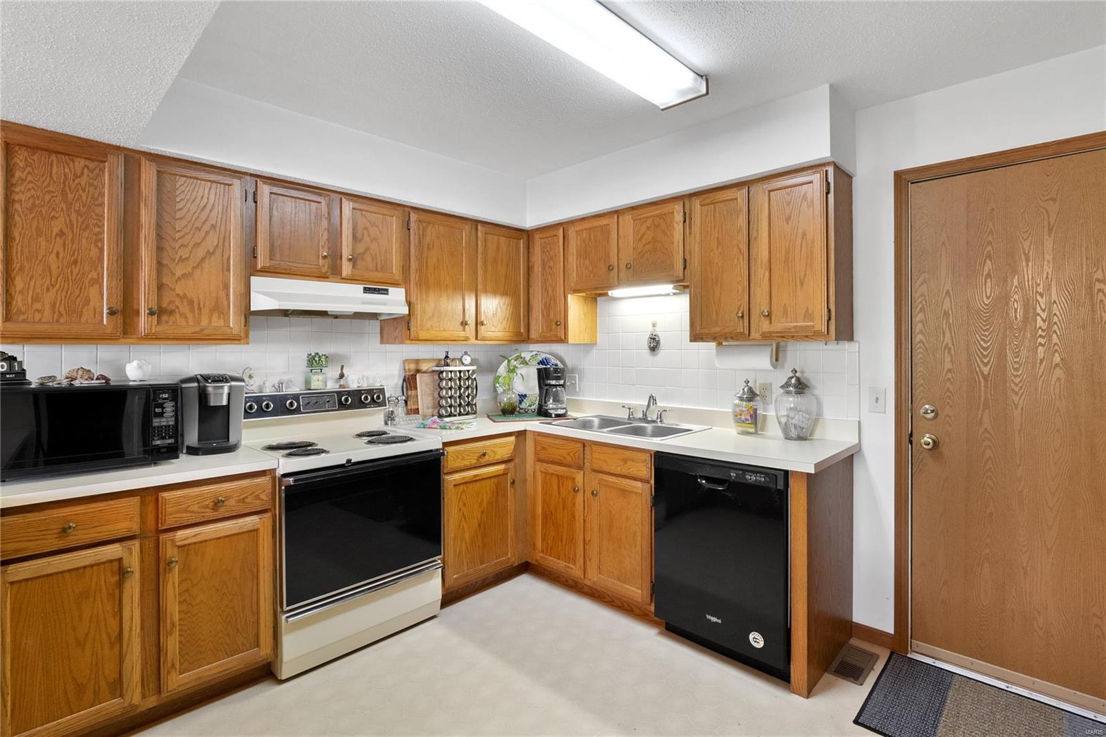 Sandalwood Creek Condo Ph Seven - Residential