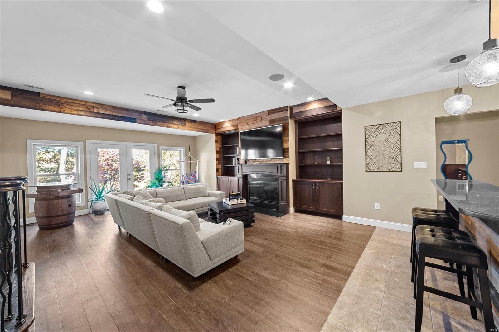 Fox Hill Farms - Residential