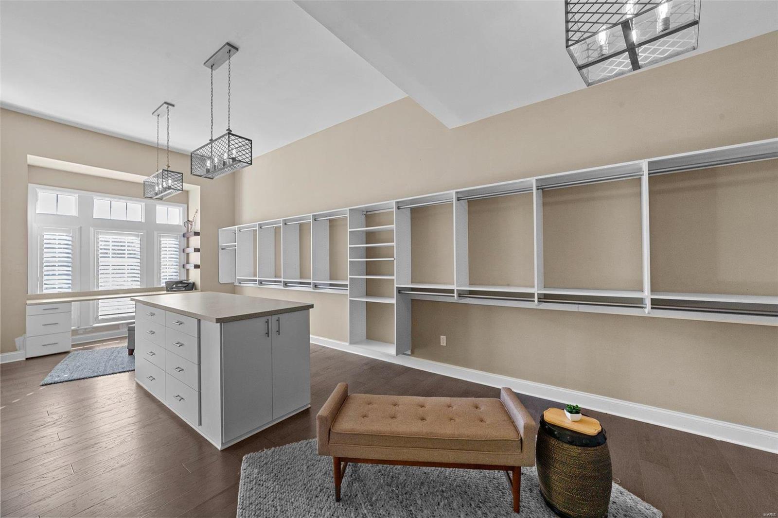 Fox Hill Farms - Residential