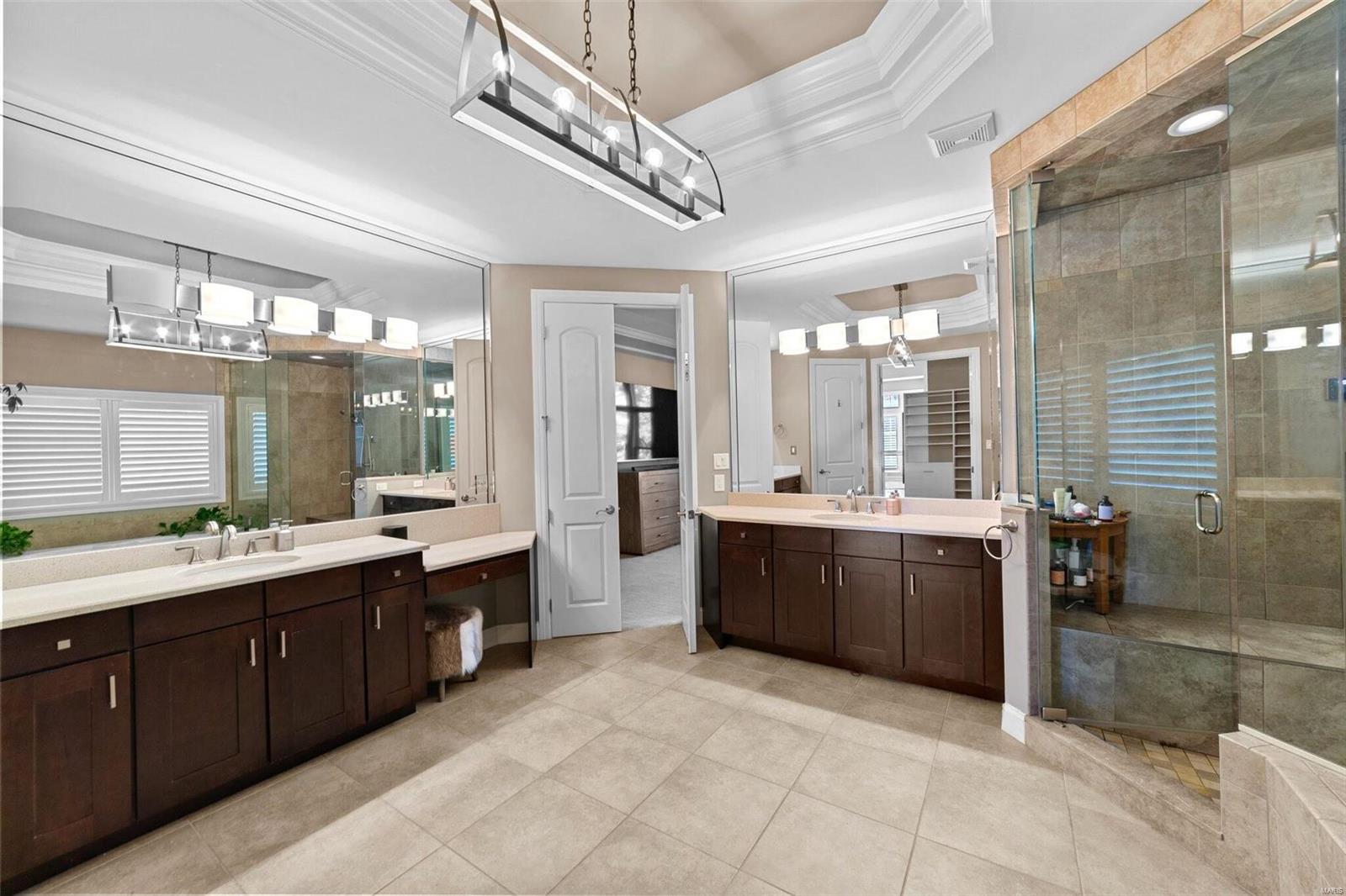 Fox Hill Farms - Residential