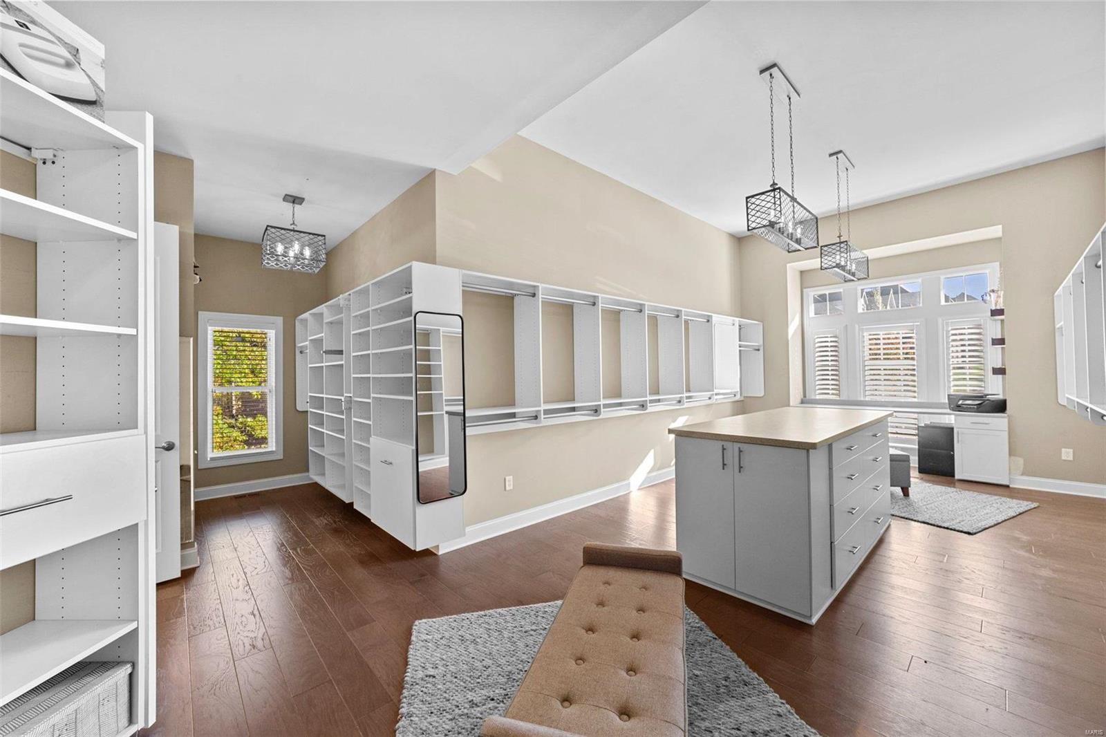 Fox Hill Farms - Residential