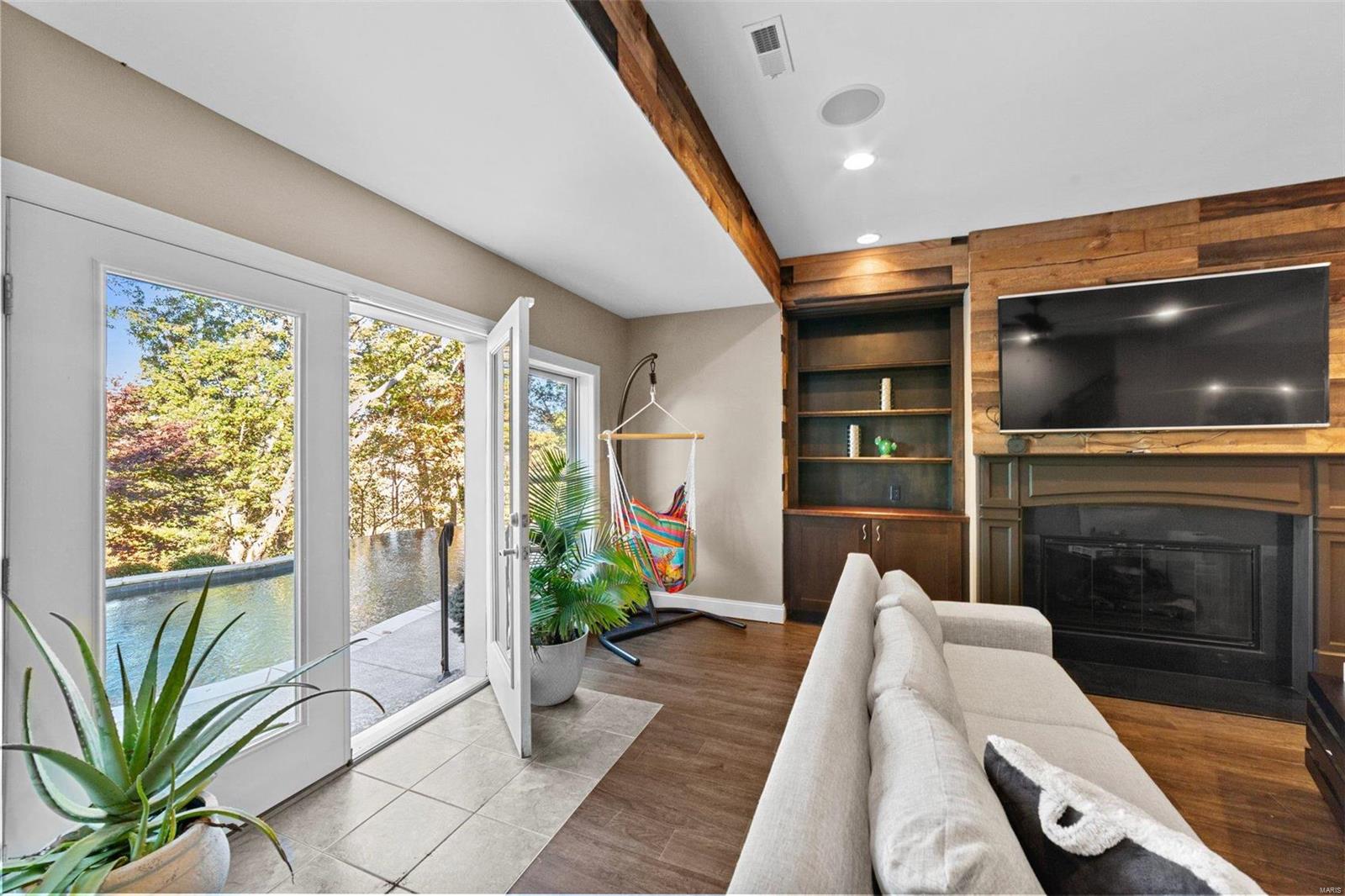 Fox Hill Farms - Residential