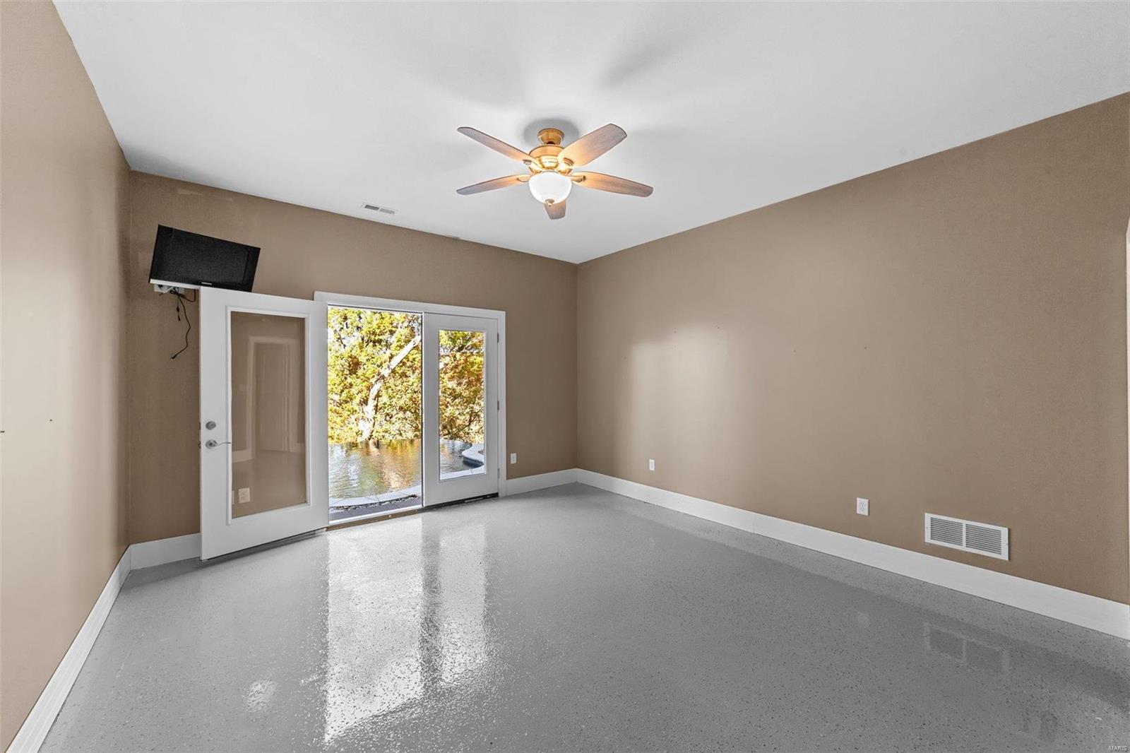 Fox Hill Farms - Residential