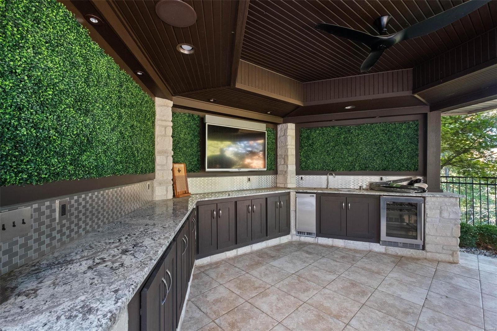 Fox Hill Farms - Residential