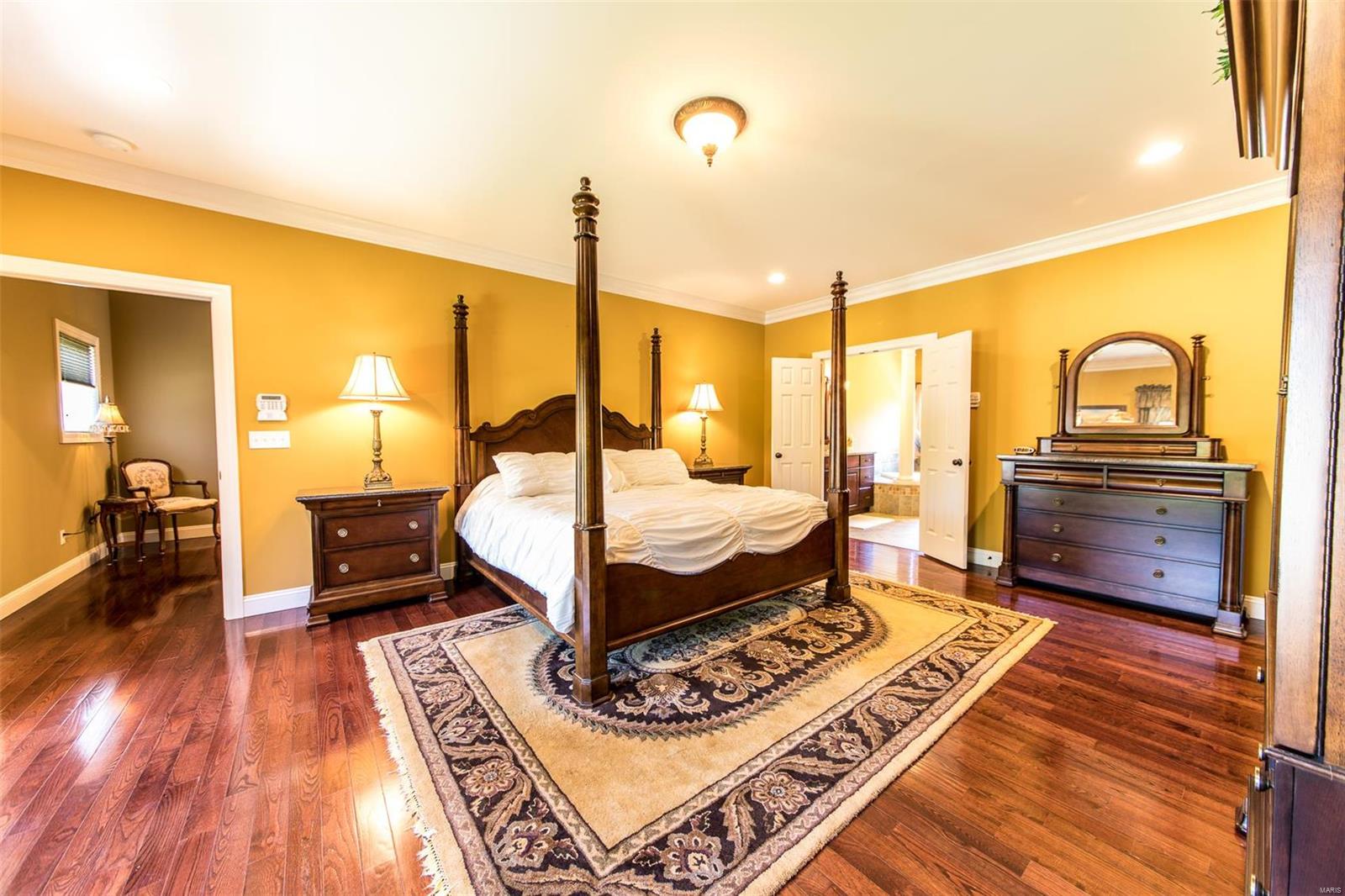 Country Estate - Residential