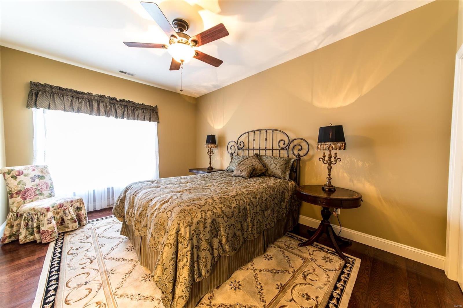 Country Estate - Residential