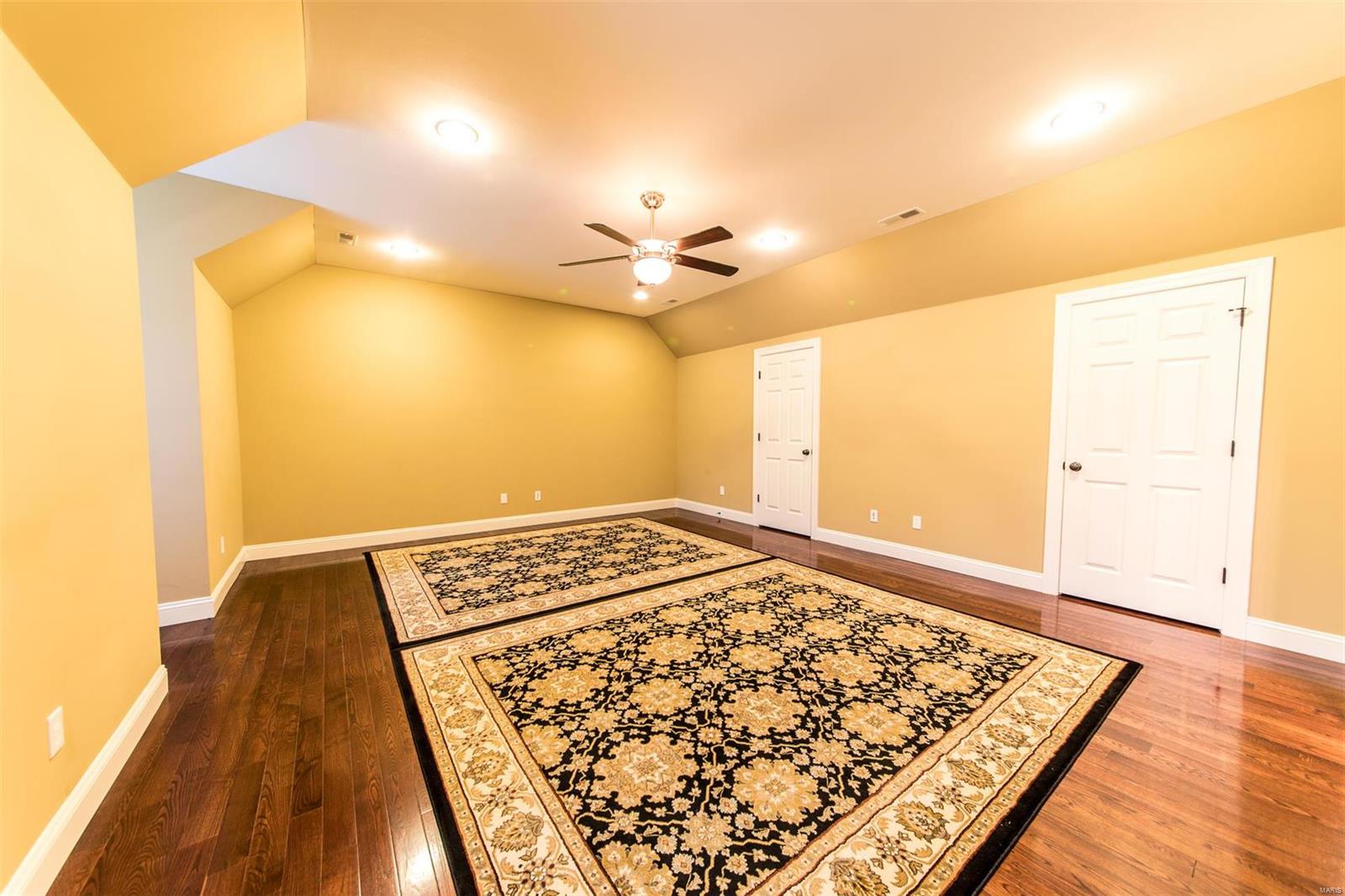 Country Estate - Residential