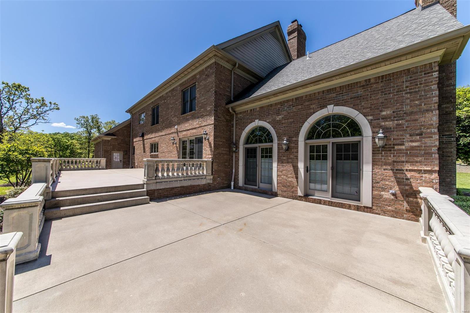 Country Estate - Residential