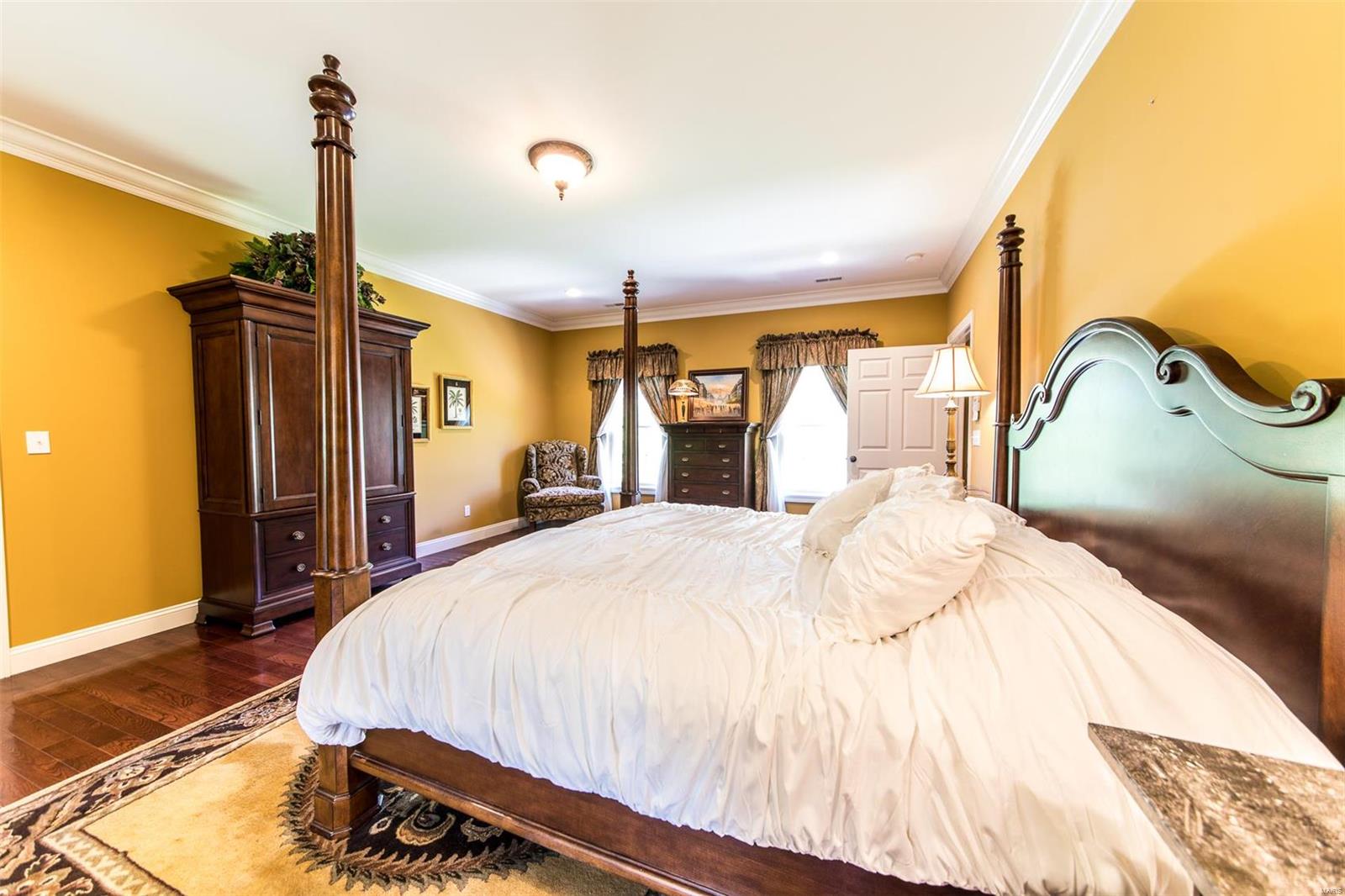 Country Estate - Residential