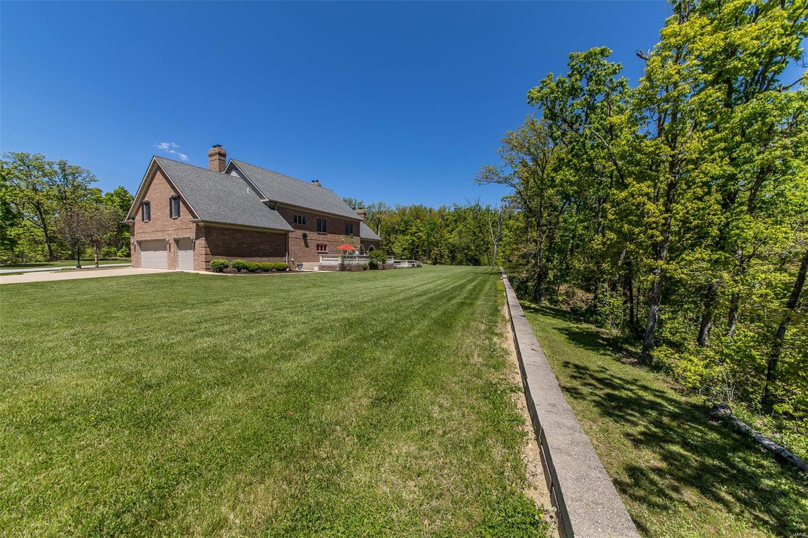 Country Estate - Residential