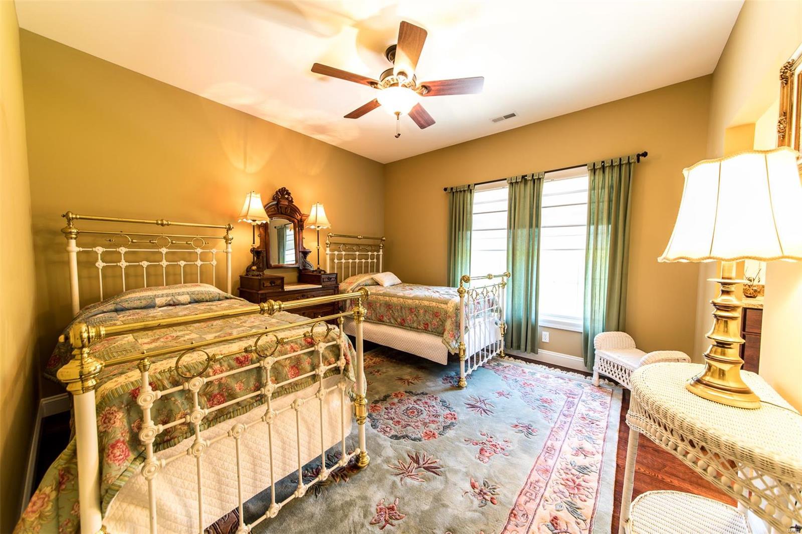 Country Estate - Residential