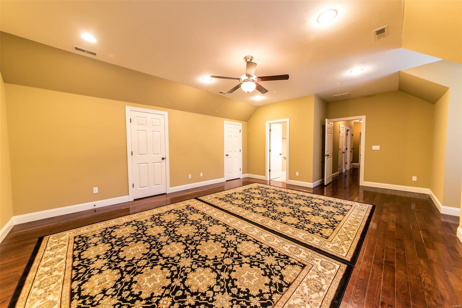 Country Estate - Residential