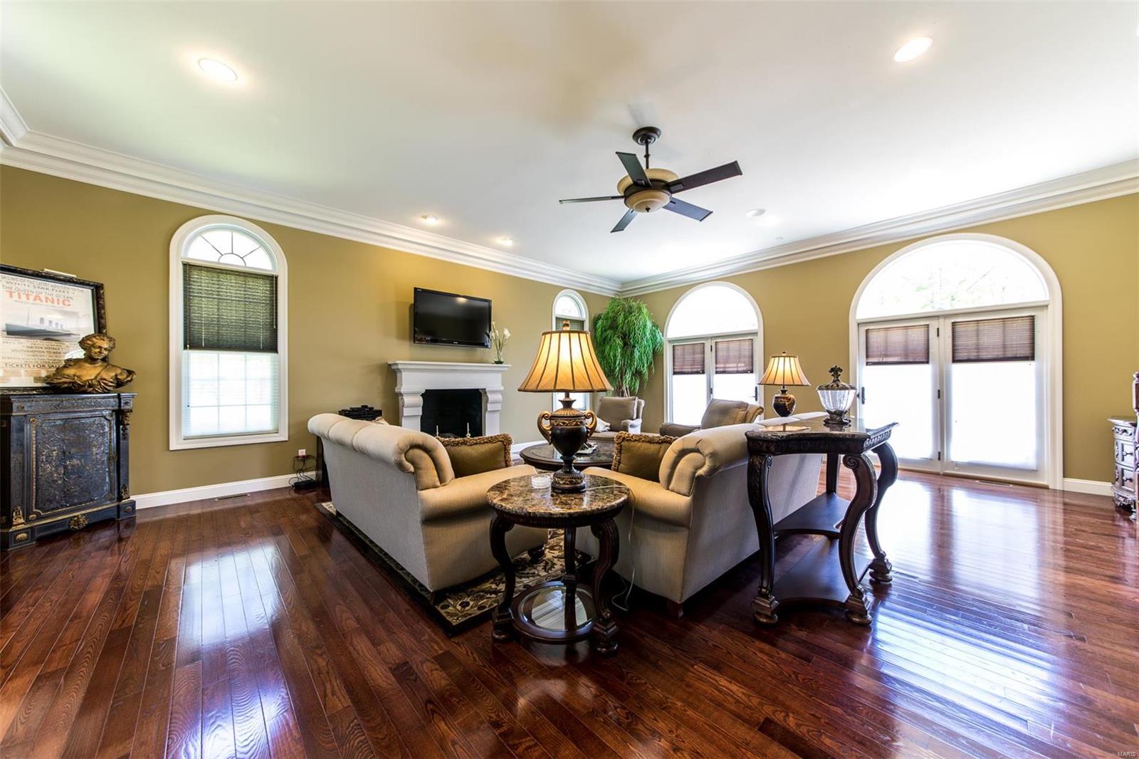 Country Estate - Residential