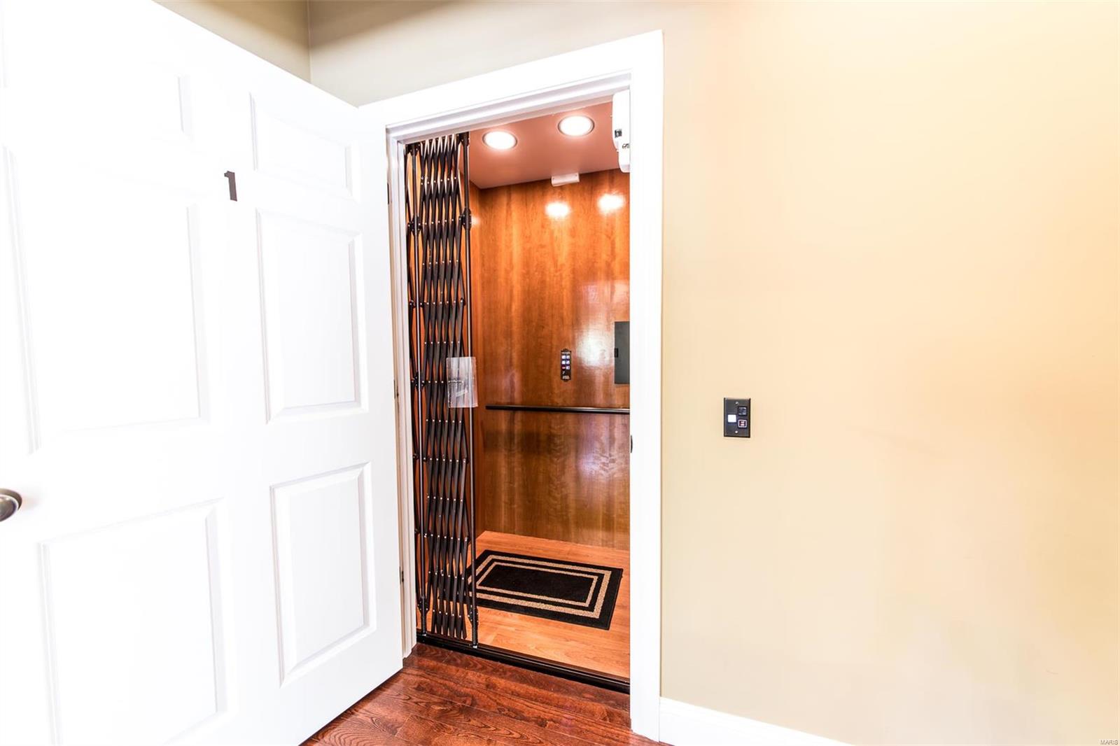 Country Estate - Residential