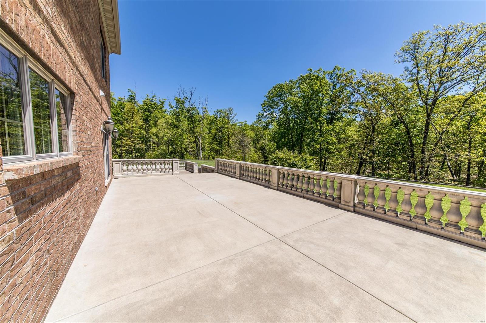 Country Estate - Residential