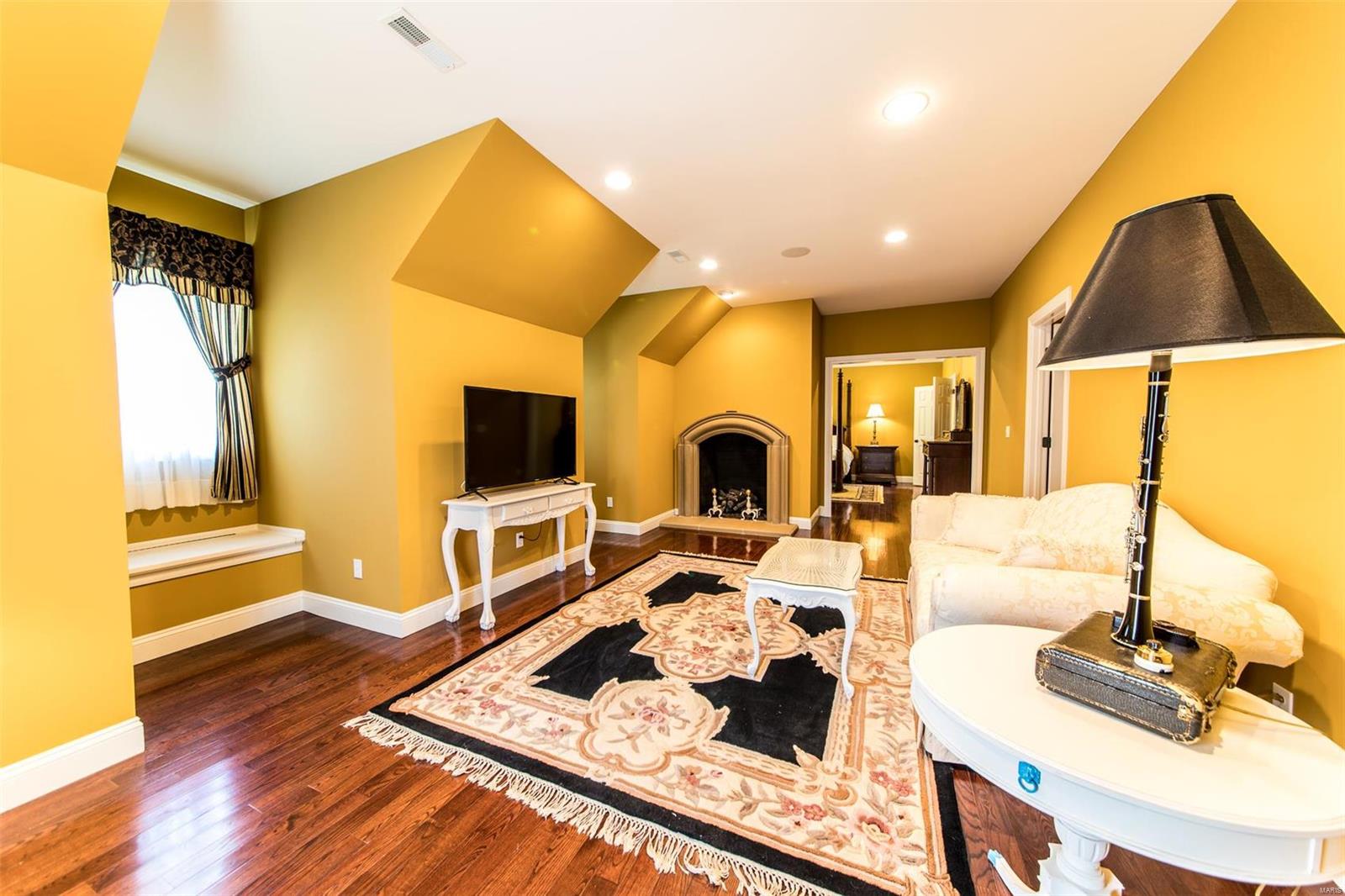 Country Estate - Residential