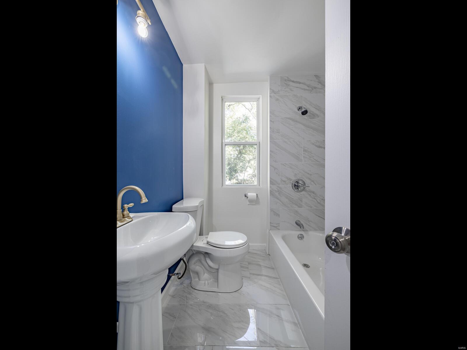 Aero Place - Residential