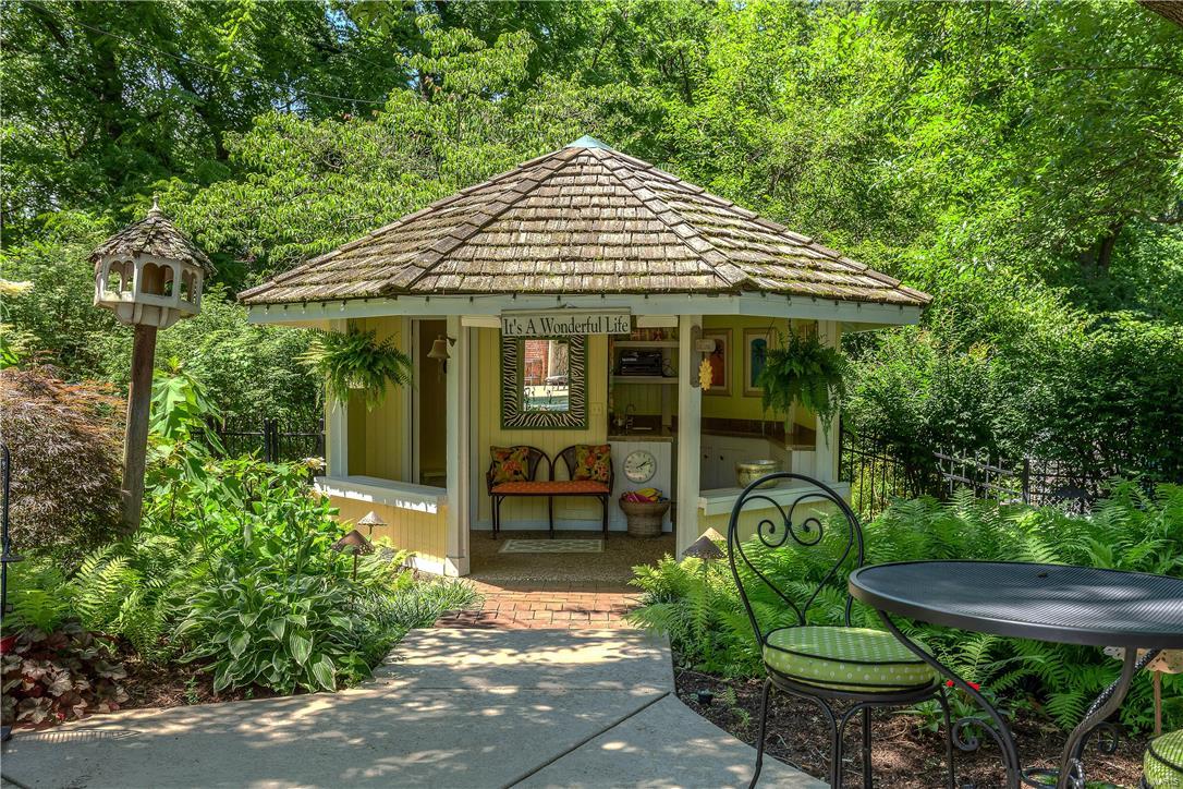 Gray Estates - Residential