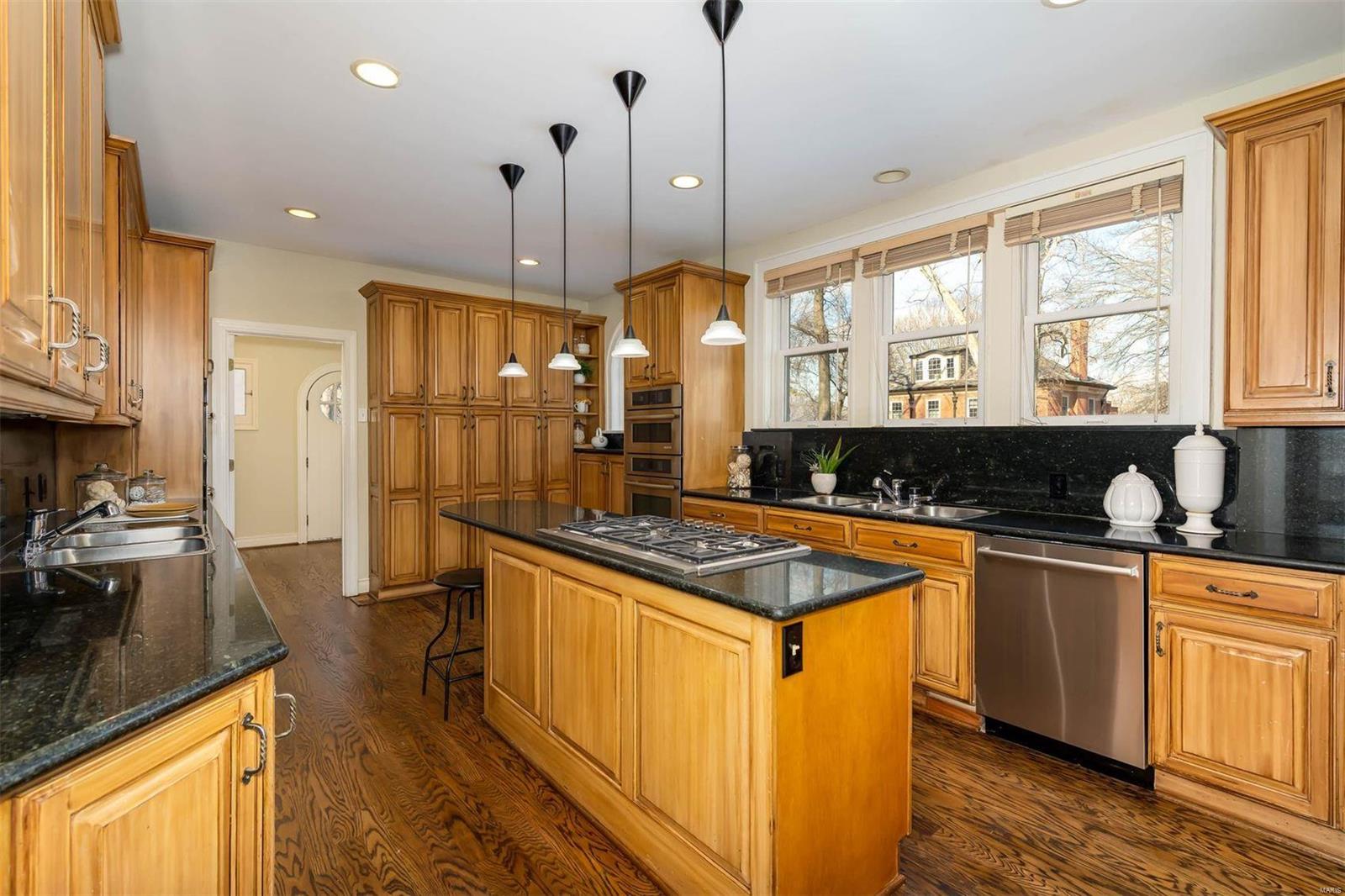 University Hills - Residential