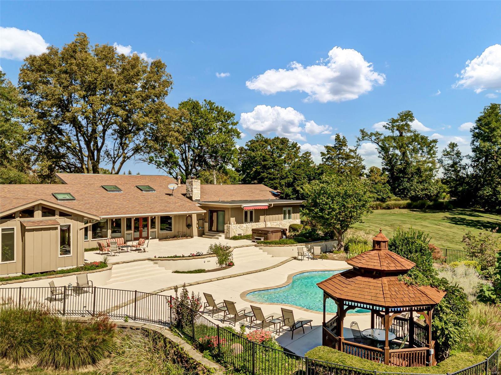 Sugarwood Trail - Residential