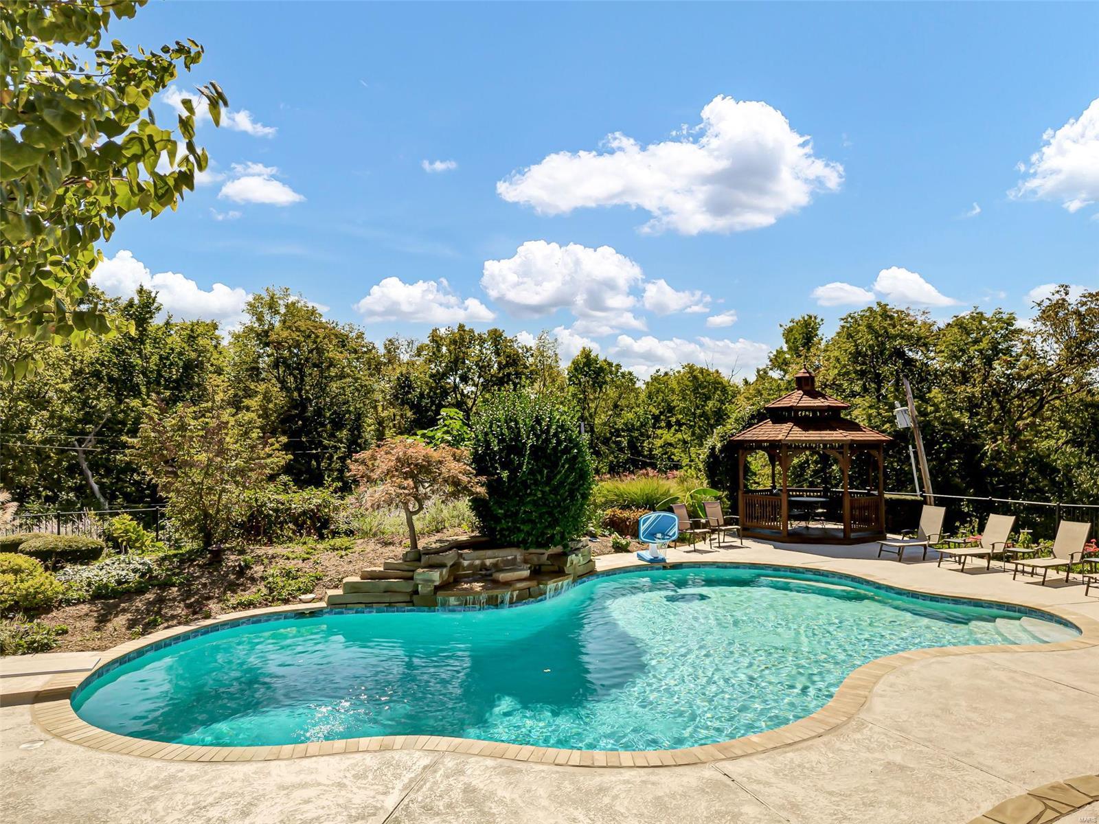 Sugarwood Trail - Residential