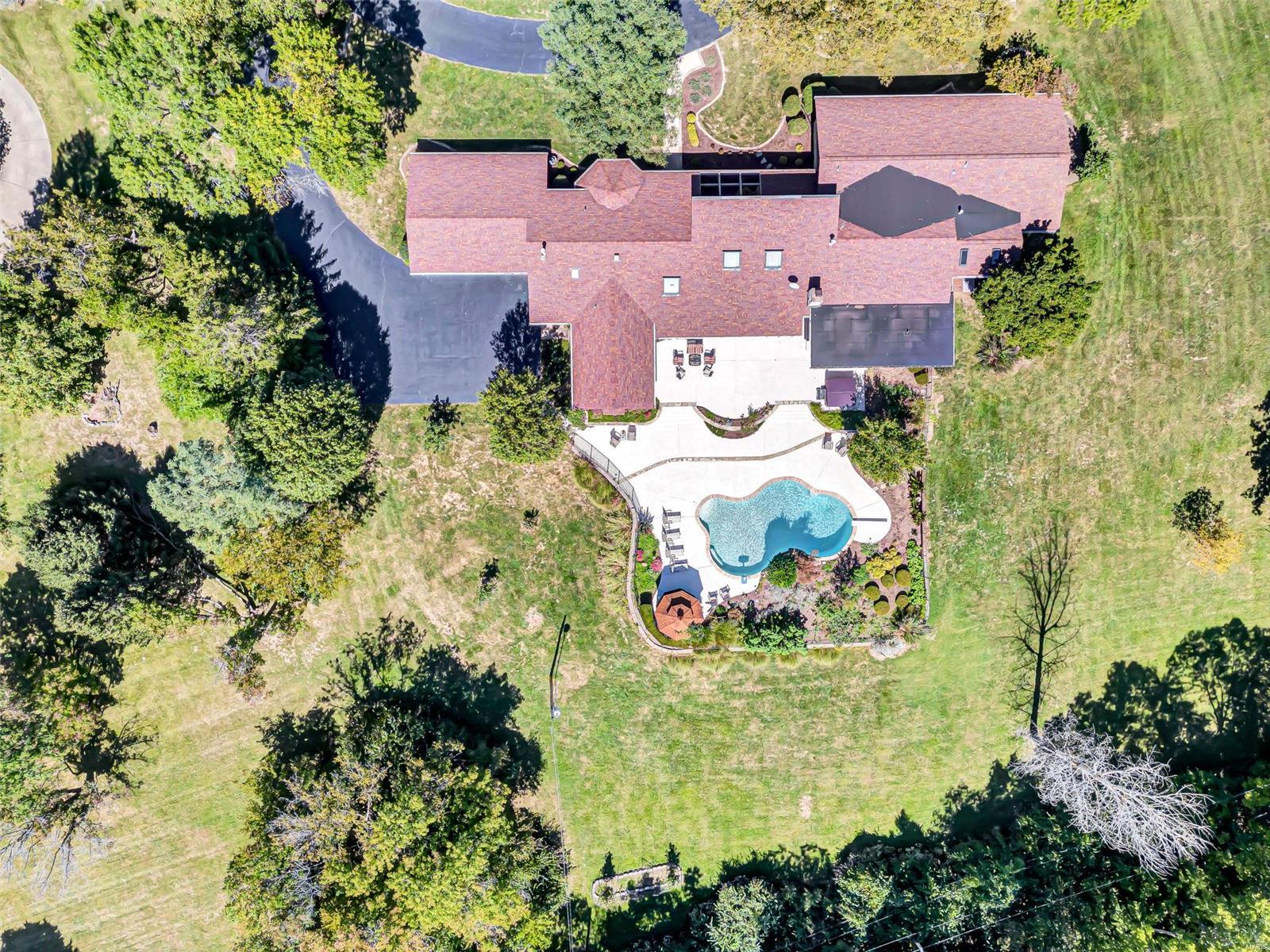 Sugarwood Trail - Residential