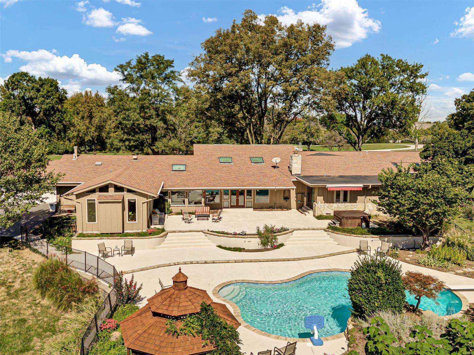 Sugarwood Trail - Residential