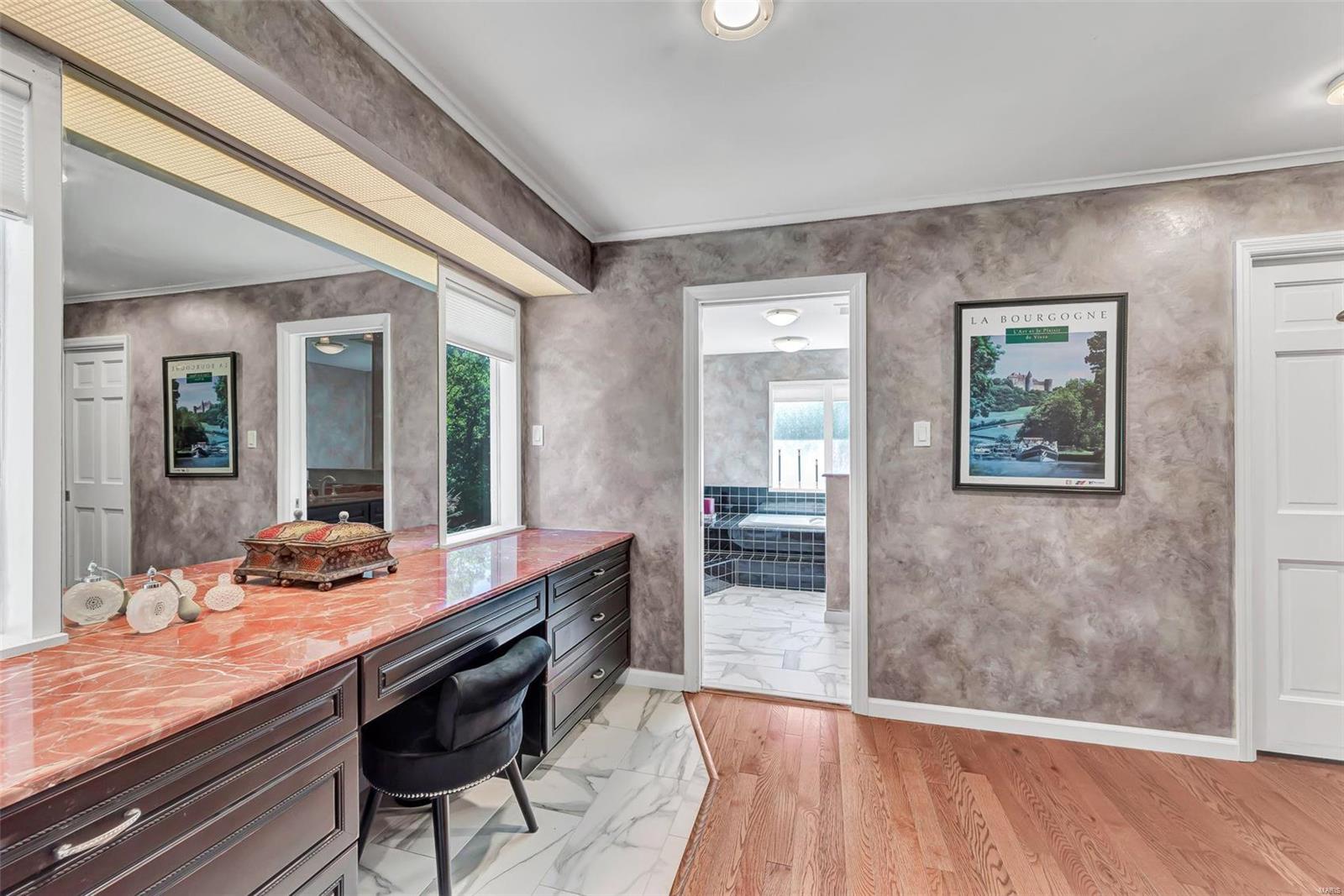 Sugarwood Trail - Residential