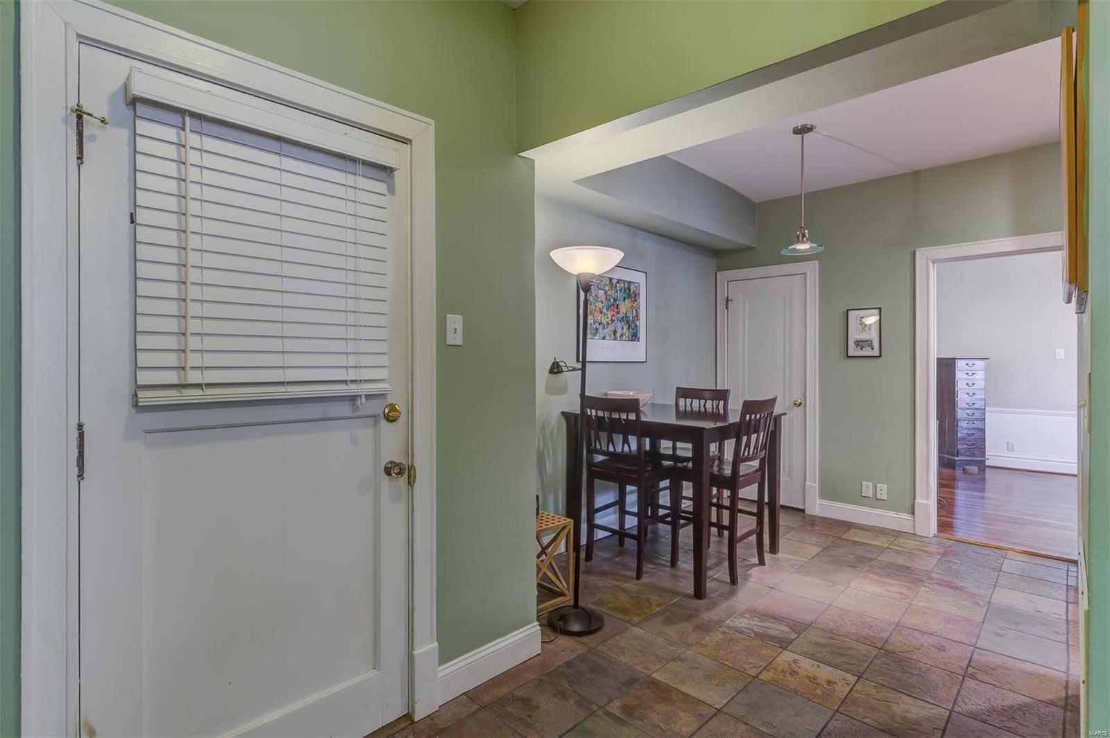 Cornerstone Condo - Residential