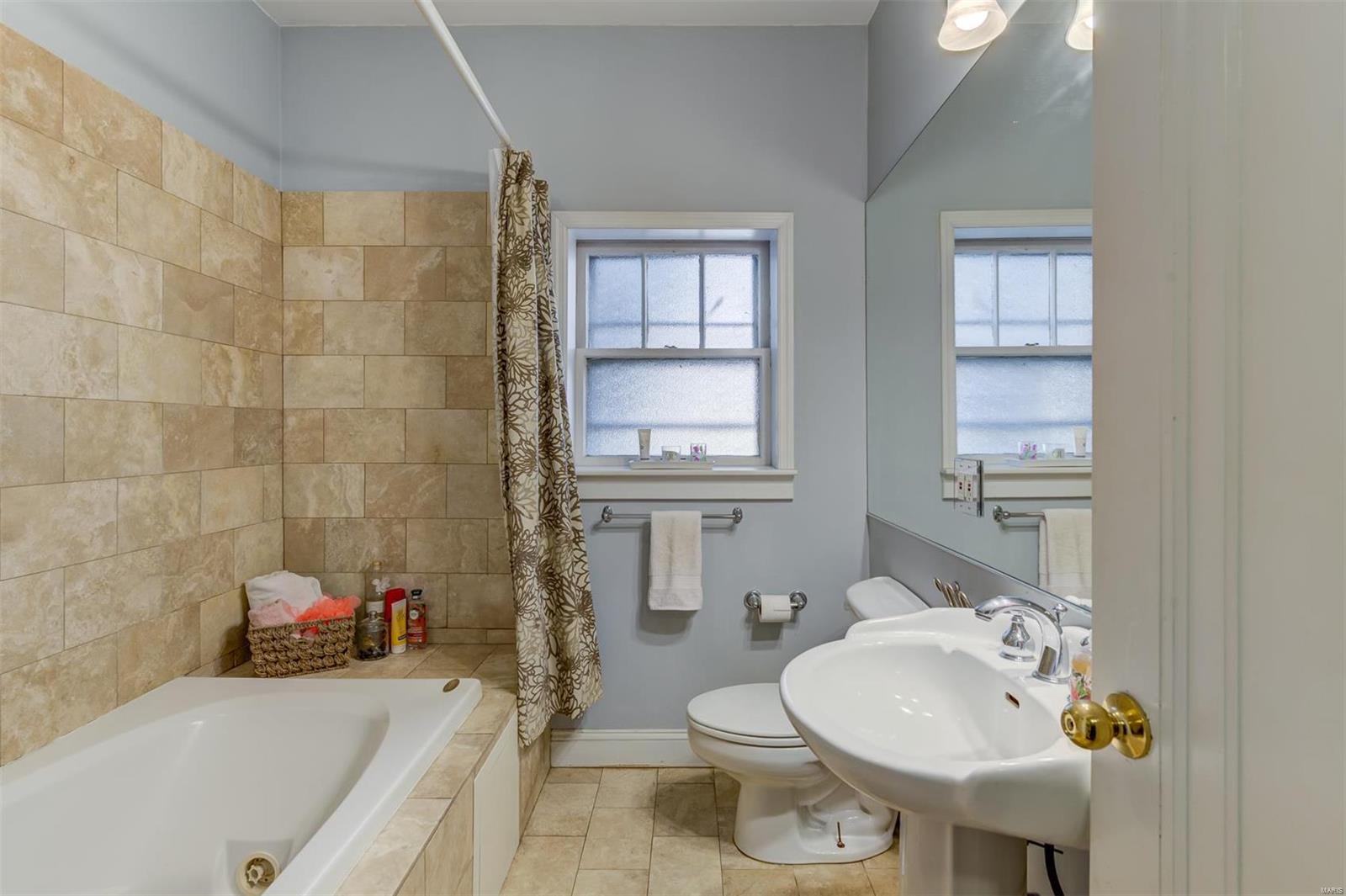 Cornerstone Condo - Residential
