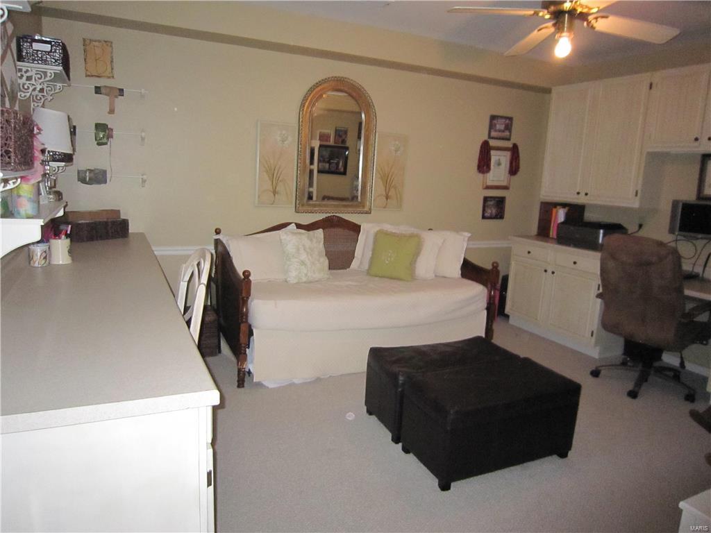 Estates At Lake Chesterfield The - Residential