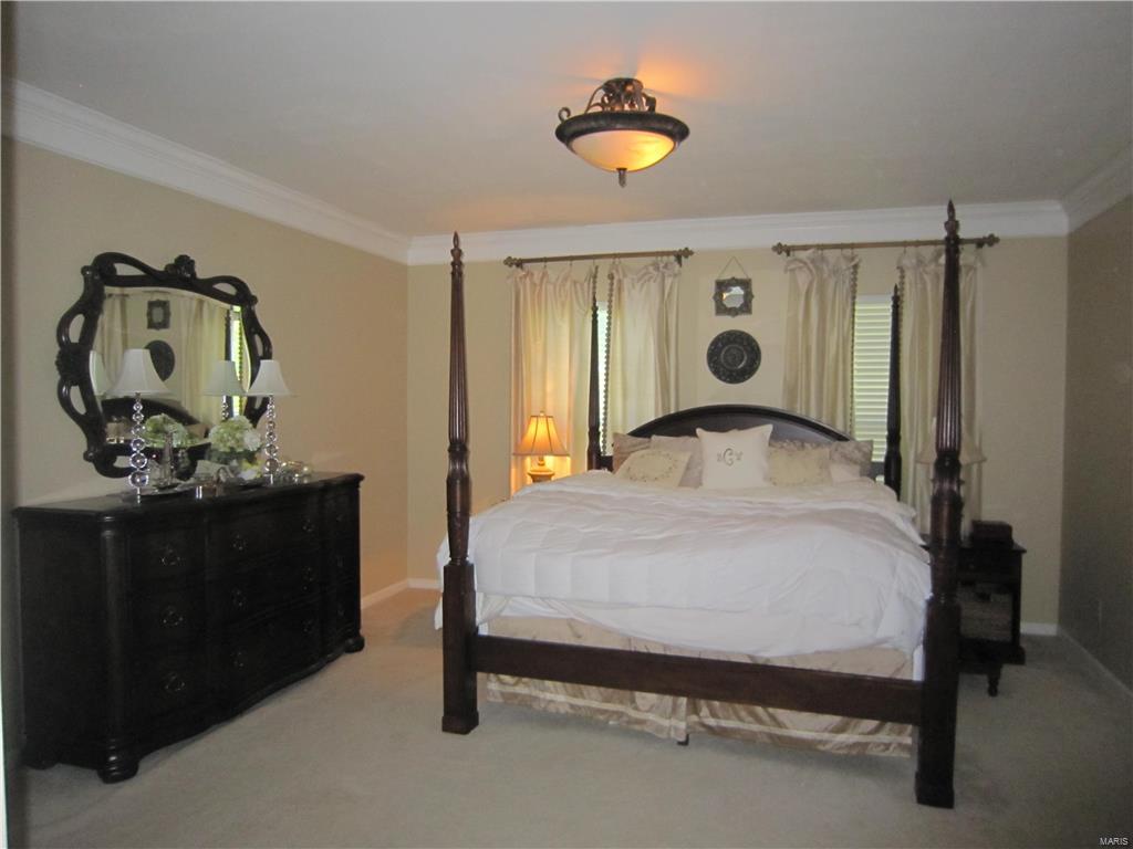 Estates At Lake Chesterfield The - Residential