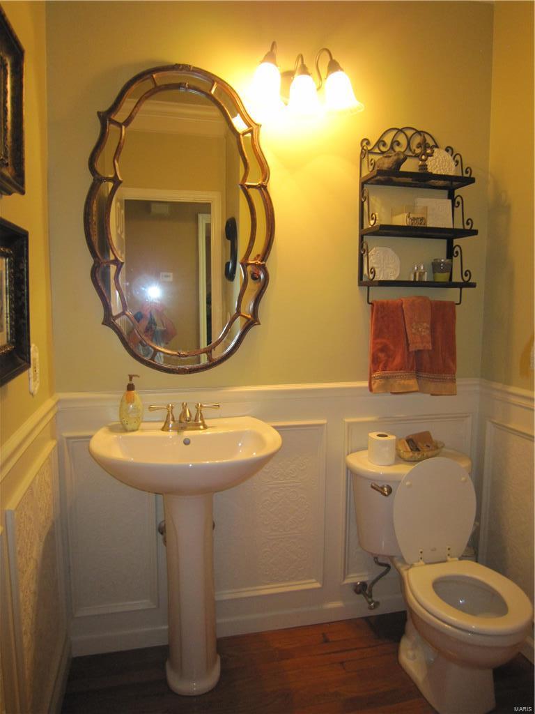 Estates At Lake Chesterfield The - Residential